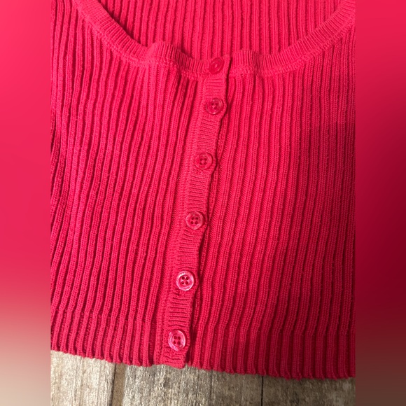 Polo by Ralph Lauren Pink Ribbed Button Crop Top - Picture 5 of 8